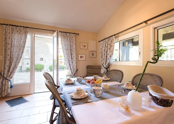 Le Moulin De Beaunette Couette-café Grane